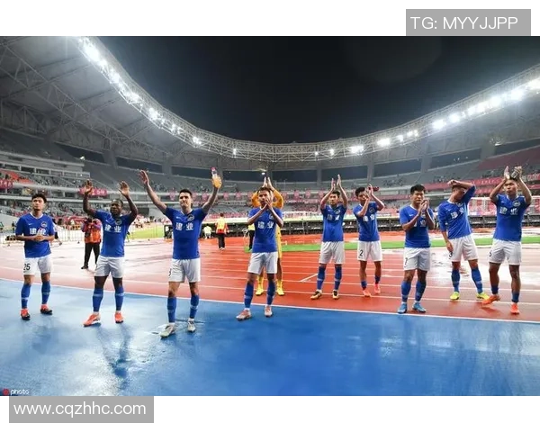 北京国安主场迎战重庆谢场期待精彩对决与球迷热情互动